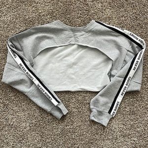 Better Bodies High Low Cropped Sweatshirt Small